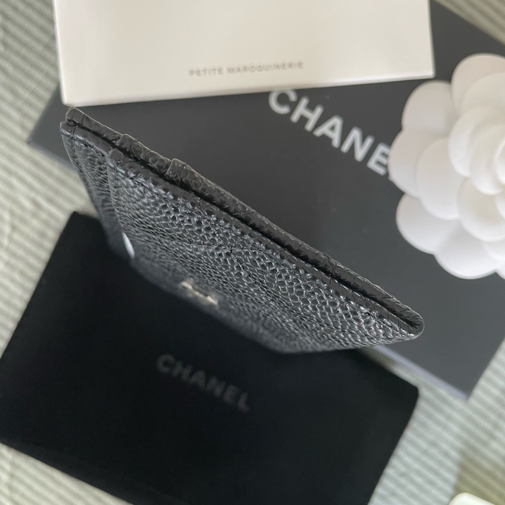 Chanel card holder with SHW - Picture 6 of 8